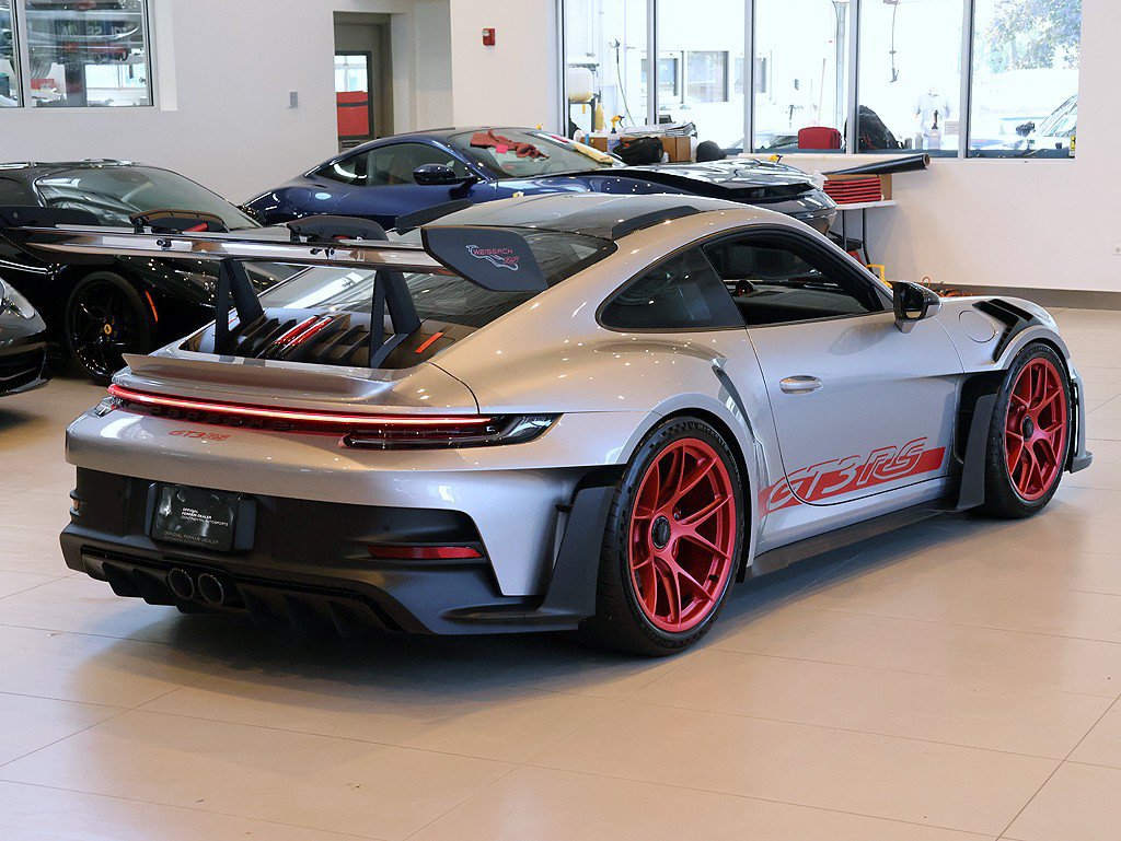 Used 2025 Porsche 911 GT3 RS RWD image 51