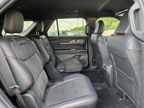 Used 2025 Ford Explorer ST AWD/4WD image 26
