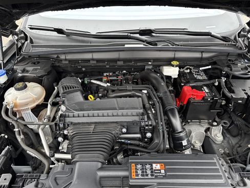 Used 2024 Lincoln Nautilus Premier AWD/4WD image 13
