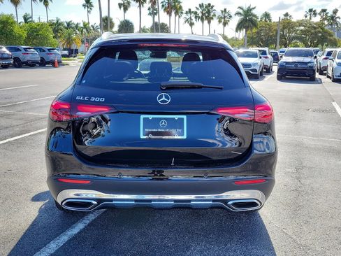 New 2026 Mercedes-Benz GLC 300 image 5
