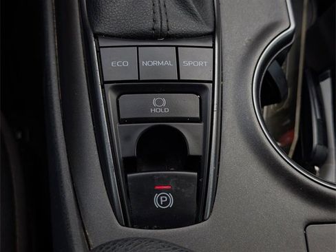 Used 2023 Toyota Camry XSE image 18