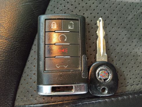 Used 2012 Cadillac CTS Luxury w/ CTS Touring Package image 32