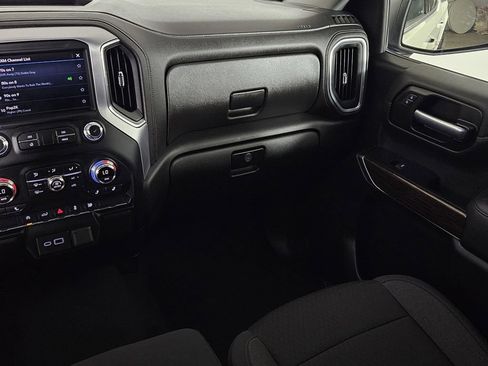 Used 2021 GMC Sierra 1500 Elevation RWD image 11
