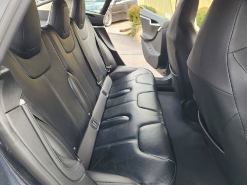 Used 2015 Tesla Model S 85D image 14
