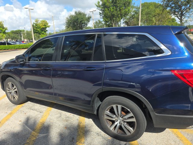 Used 2016 Honda Pilot EX image 5