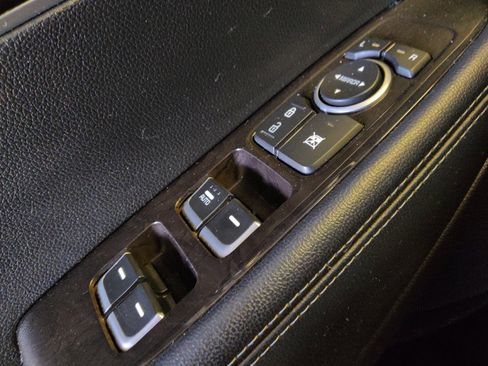 Used 2018 Kia Sorento LX image 27