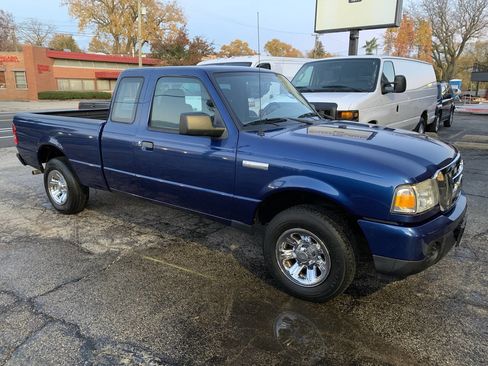 Used 2009 Ford Ranger XLT image 2