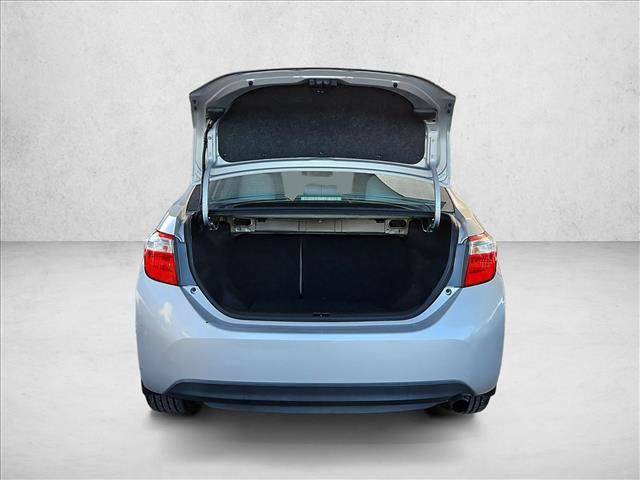 Used 2015 Toyota Corolla LE FWD image 8