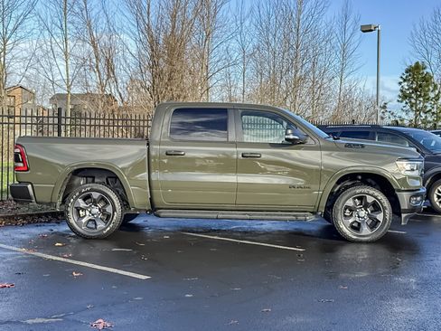 Used 2021 RAM 1500 Big Horn w/ Built-to-serve Edition image 3