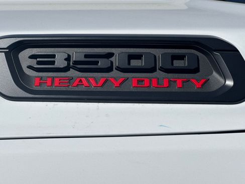New 2026 RAM 3500 Tradesman AWD/4WD image 25