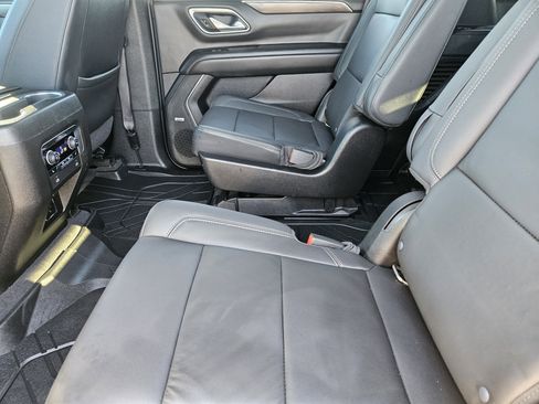 Used 2021 Chevrolet Tahoe Z71 w/ Z71 Signature Package image 29