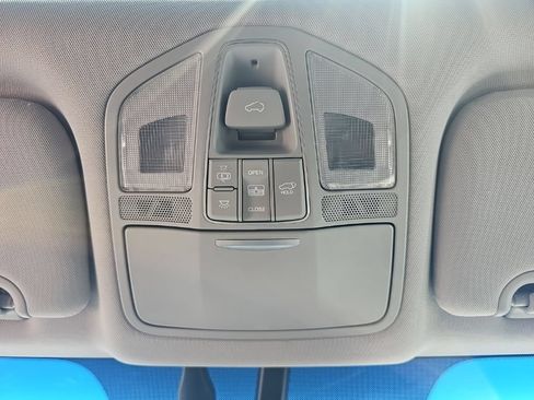 Used 2017 Hyundai Santa Fe Sport w/ 2.4L Tech Package 04 AWD/4WD image 25