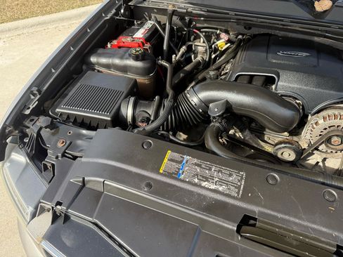 Used 2007 Chevrolet Suburban LT w/ LT Preferred Equipment Group image 35