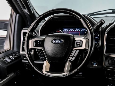 Used 2022 Ford F450 Platinum image 13