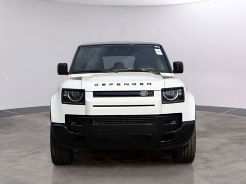 New 2026 Land Rover Defender 110 X-Dynamic SE AWD/4WD image 2