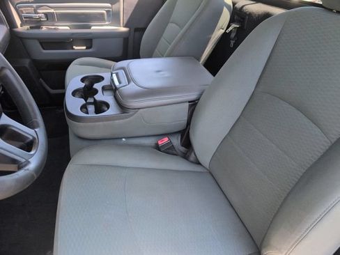 Used 2018 RAM 1500 Classic SLT AWD/4WD image 15