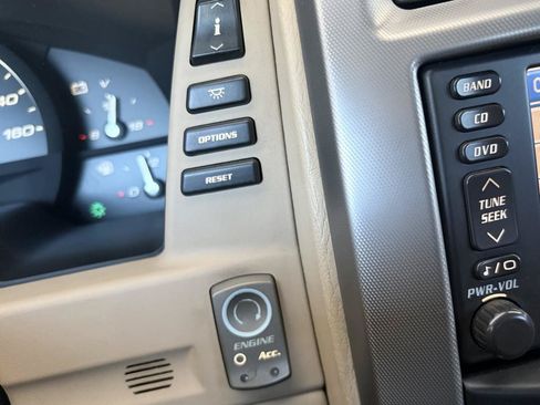 Used 2009 Cadillac XLR RWD image 27