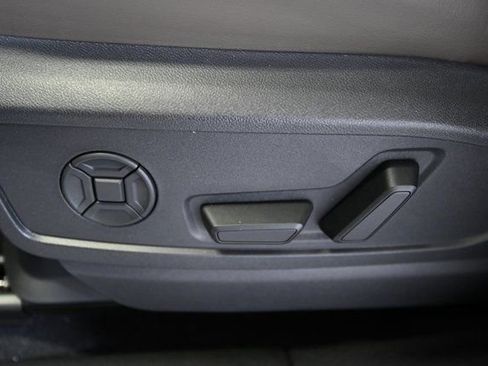 New 2025 Audi Q5 Prestige image 26