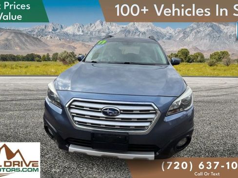 Used 2017 Subaru Outback 2.5i Limited image 2