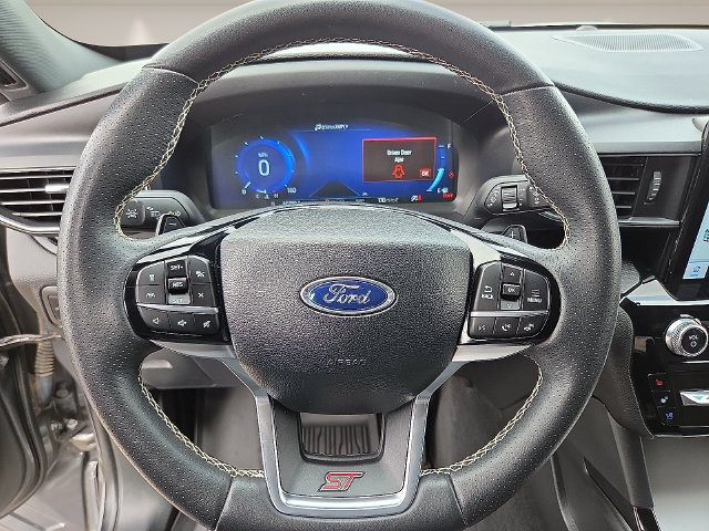 Used 2023 Ford Explorer ST w/ Equipment Group 401A AWD/4WD image 21