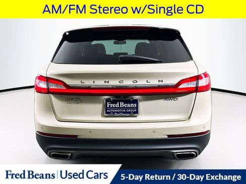 Used 2016 Lincoln MKX Reserve w/ Climate Package image 8