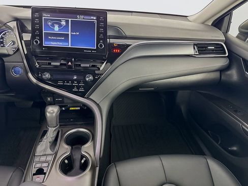 Used 2023 Toyota Camry SE image 23
