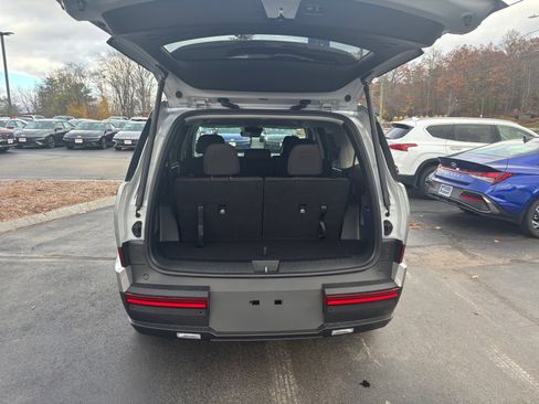 New 2026 Hyundai Santa Fe SE image 20