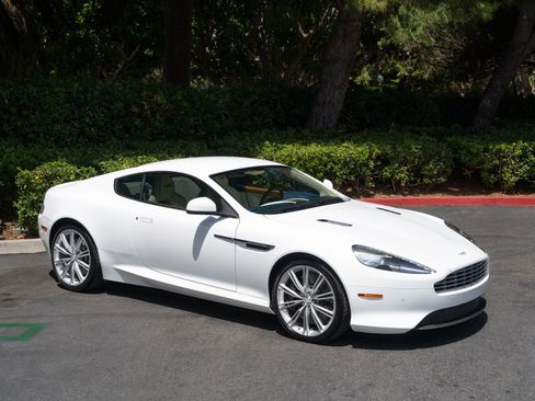 Used 2012 Aston Martin Virage Coupe RWD image 1