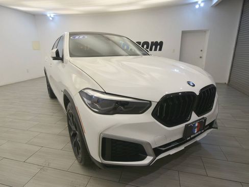 Used 2022 BMW X6 xDrive40i w/ Premium Package AWD/4WD image 7