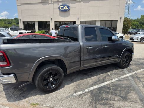 Used 2020 RAM 1500 Laramie RWD image 1