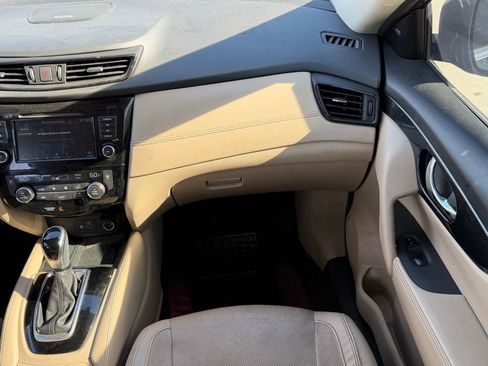 Used 2020 Nissan Rogue SL image 10