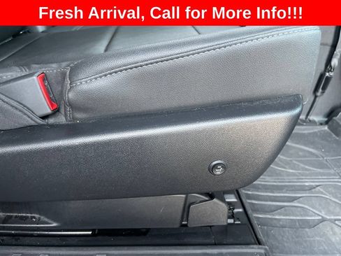 Used 2023 Chevrolet Tahoe Z71 AWD/4WD image 17