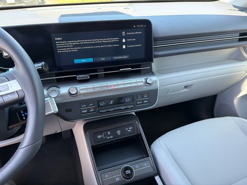 Used 2024 Hyundai Kona SEL FWD image 27