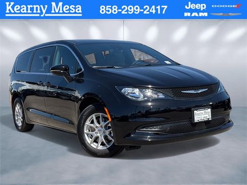 New 2025 Chrysler Voyager LX image 1