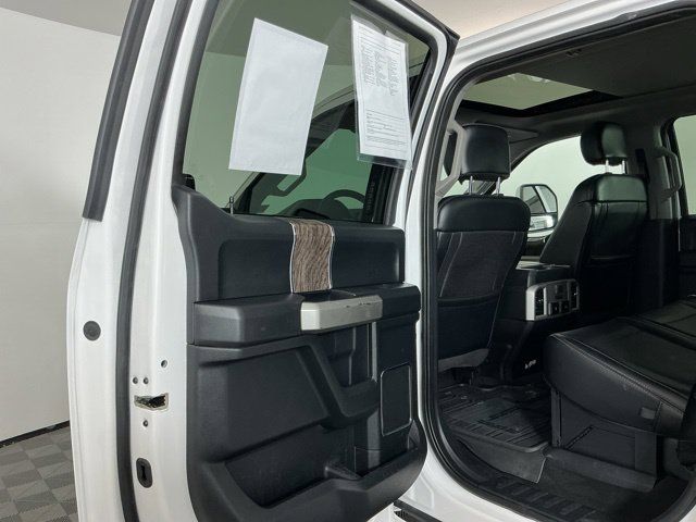 Used 2019 Ford F350 Lariat w/ Lariat Ultimate Package AWD/4WD image 28