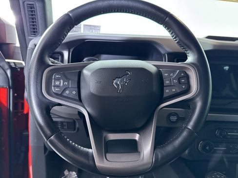 Used 2022 Ford Bronco Big Bend w/ Sasquatch Package AWD/4WD image 28