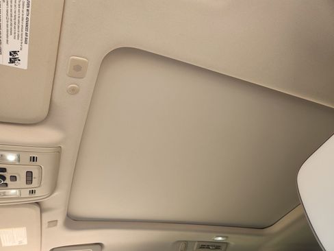 Used 2022 GMC Yukon Denali image 29