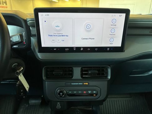 Used 2025 Ford Maverick XL w/ Equipment Group 101A AWD/4WD image 6