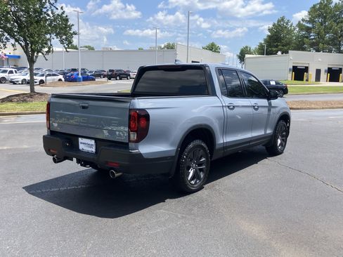 Certified 2025 Honda Ridgeline Sport image 10