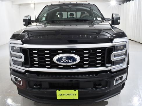 New 2026 Ford F450 Platinum w/ Platinum Plus Package image 3