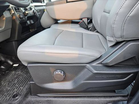 New 2025 Ford F450 XL image 4