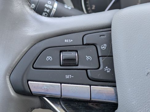 Used 2023 Cadillac XT6 Premium Luxury AWD/4WD image 27