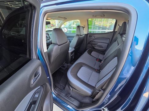 Used 2019 Chevrolet Colorado Z71 image 12