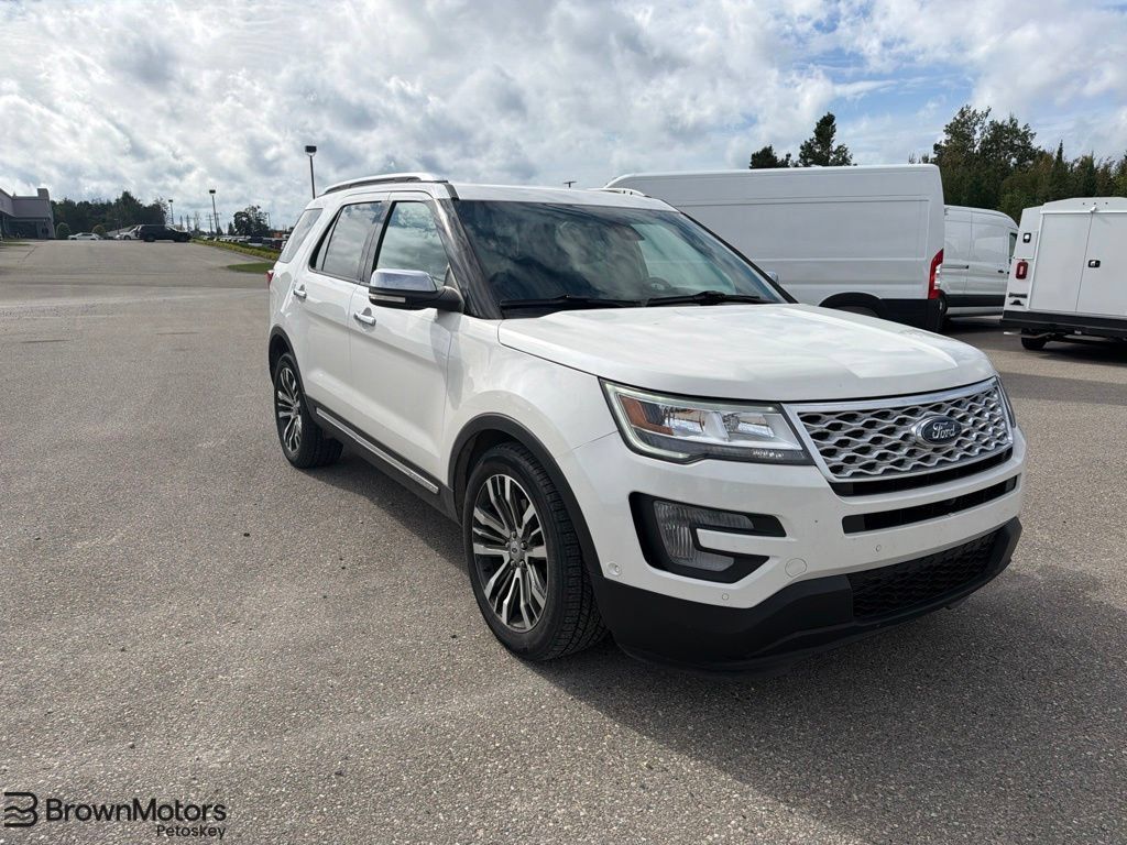 Used 2017 Ford Explorer Platinum AWD/4WD image 1