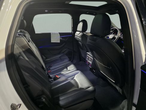 Used 2022 Audi Q7 3.0T Prestige image 19