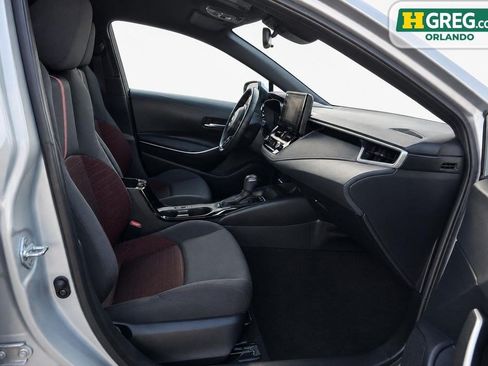 Used 2025 Toyota Corolla SE FWD image 11