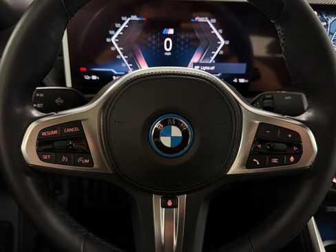 Used 2023 BMW i4 eDrive40 w/ M Sport Package RWD image 23