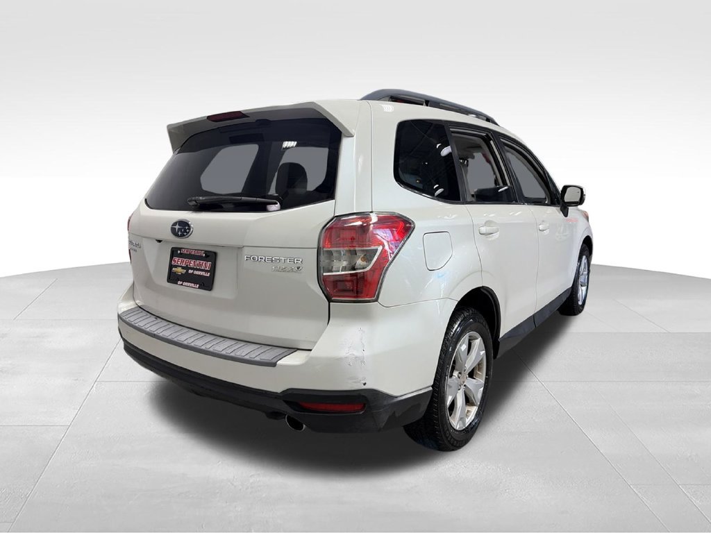 Used 2014 Subaru Forester 2.5i Touring AWD/4WD image 7