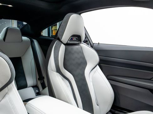 Used 2023 BMW M4 xDrive Competition w/ Executive Package AWD/4WD image 24