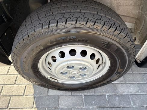 Used 2025 RAM ProMaster 2500 w/ Convenience Group image 13